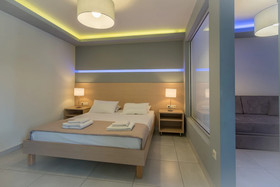 Apollo Hotel II