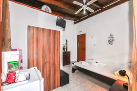 En Plo Rooms