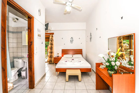 En Plo Rooms