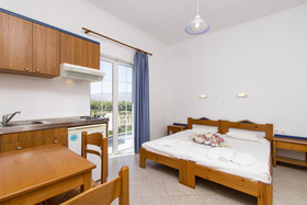 Mediterranean Hotel Apartments & Studios