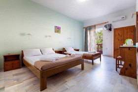 Revekka Rooms