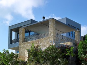 Villa Abyss