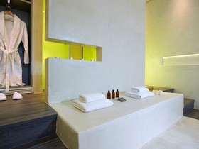 Villa Abyss