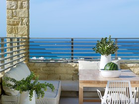 Villa Abyss