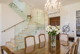 Villa Aloni
