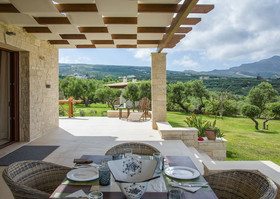 Villa Aloni