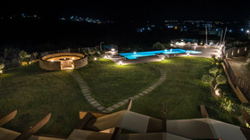Villa Aloni