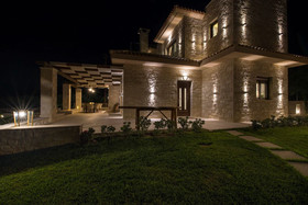 Villa Aloni