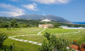 Villa Aloni