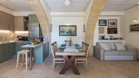 Villa Theta