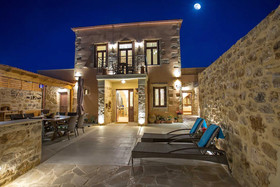 Villa Theta