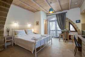 Villa Theta