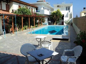 Katerina Apartments