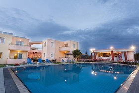 Alonia Apartments