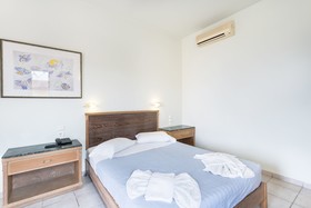 Alonia Apartments