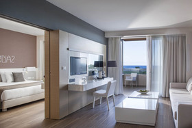Avra Imperial Hotel