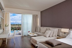 Avra Imperial Hotel