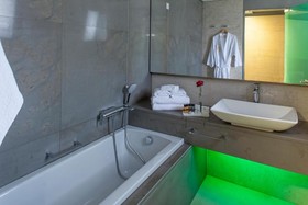 Avra Imperial Hotel
