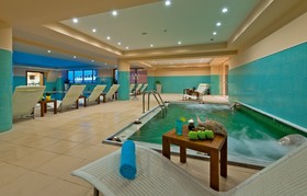 Giannoulis – Cavo Spada Luxury Sports & Leisure Resort & Spa