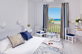 Mrs Chryssana Beach Hotel