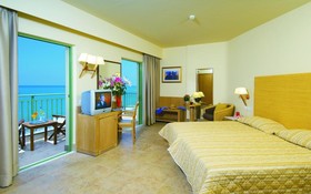 Grand Bay Beach Resort