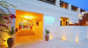 Grand Bay Beach Resort