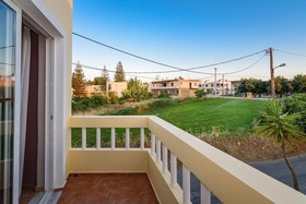 Irinoula Dreams Studios & Apartments
