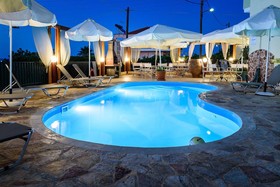 Irinoula Dreams Studios & Apartments
