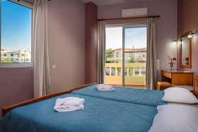 Irinoula Dreams Studios & Apartments