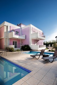 Kronos Villas