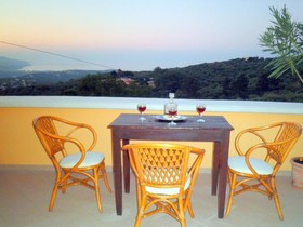 Lina's Sea View Old Traditional House