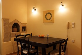 Lina's Sea View Old Traditional House