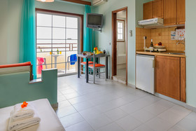 Louladakis Apartments
