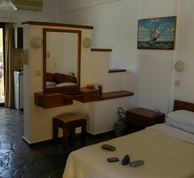 Pergamos Village
