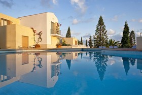 Galaxy Suites Boutique Resort