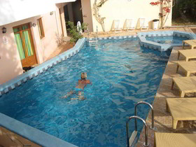 Romantica Hotel Apartments