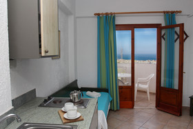 Romantica Hotel Apartments