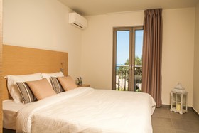 Sundance Apartments & Suites