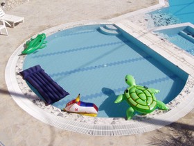 Creta Suites
