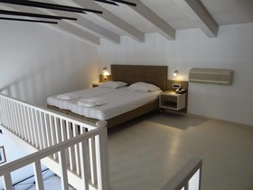 Perla Beach