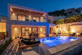 Alpha House Lygaria