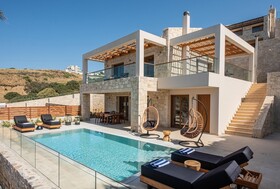 Alpha House Lygaria