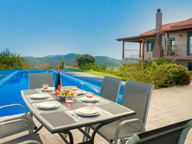 Villa Eolos