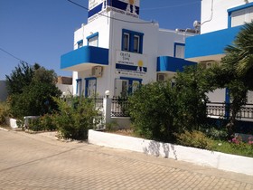 Cretasun Apartments