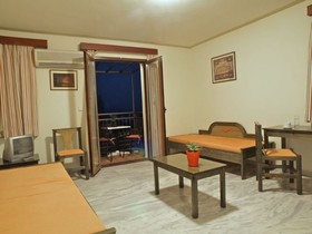 Alexandros M