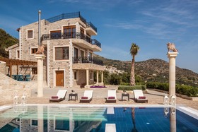 Bella Mare Villa