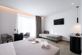 Ecoheaven Suites