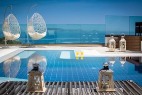 Wine Dark Sea Luxury Villa Artemis