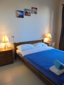 Yannis Residences
