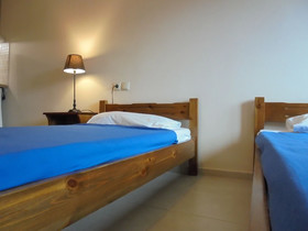 Yannis Residences